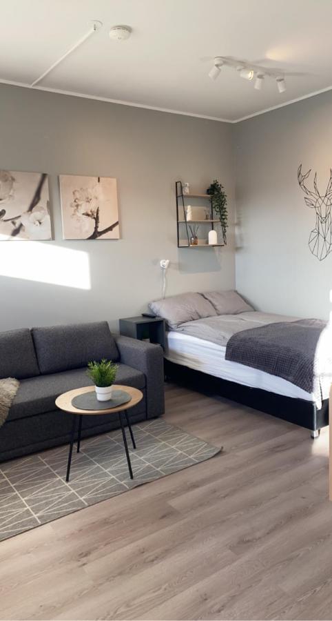 Bergone Apartment Njarthvik Екстериор снимка
