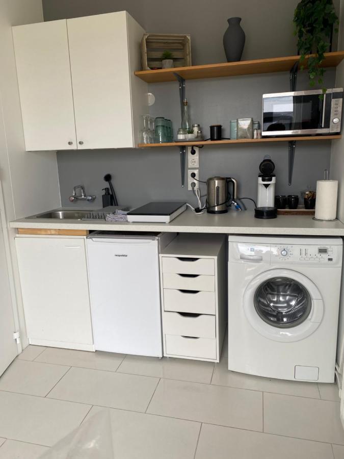 Bergone Apartment Njarthvik Екстериор снимка
